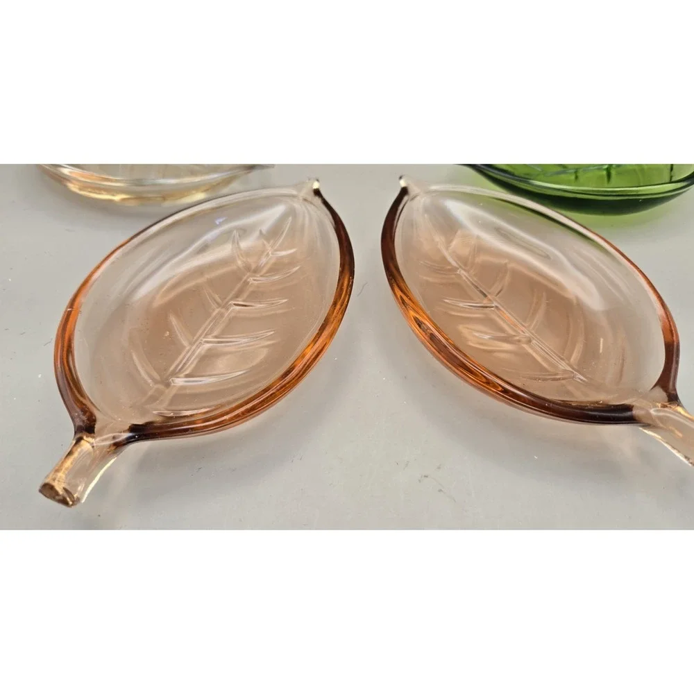 Vintage 60's Color Glass Leaf‎ Shaped Trays 6pcs. 3 Colors B#24